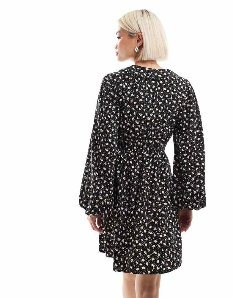 Miss Selfridge Miss Selfridge mini tea dress in ditsy floral print 4