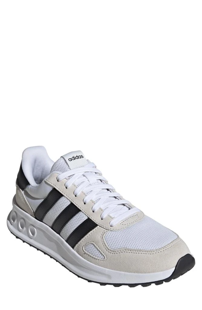 Adidas Run 84 Sneaker 1
