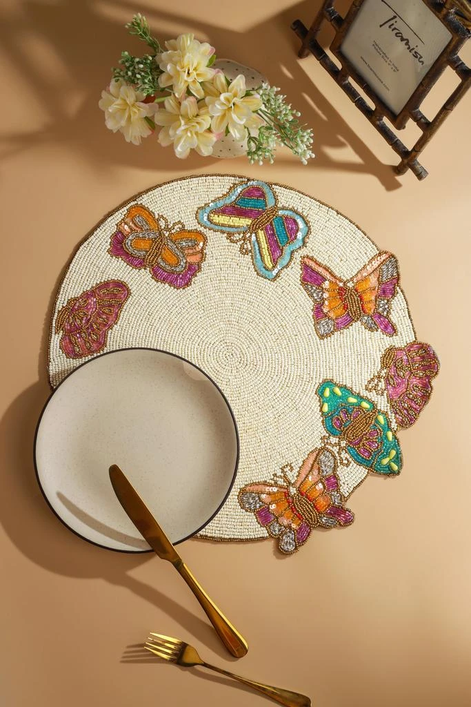 Tiramisu The "Flutter Garden" Beaded Placemat 2
