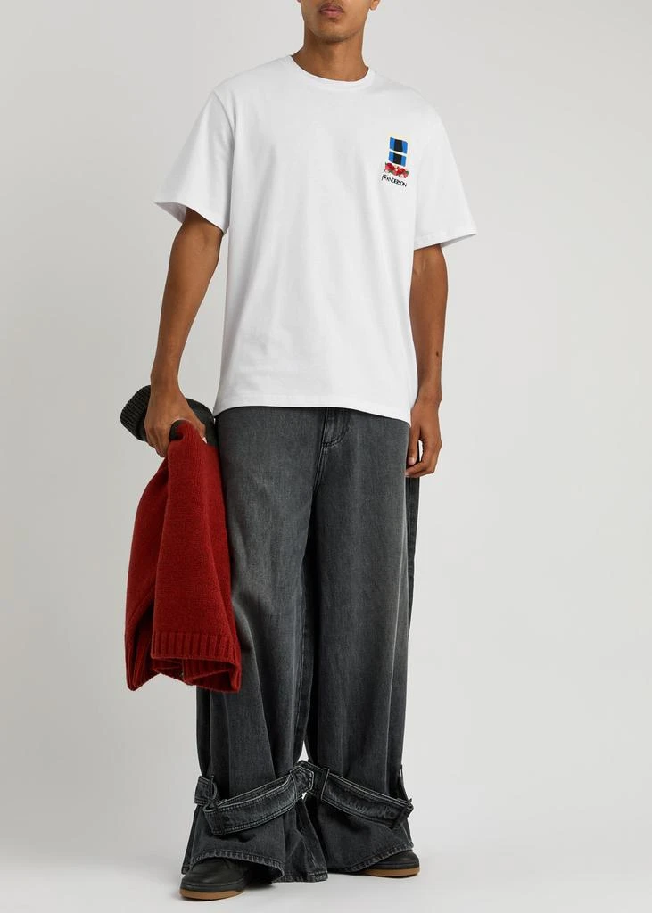 JW Anderson Logo and graphics-embroidered cotton T-shirt 4