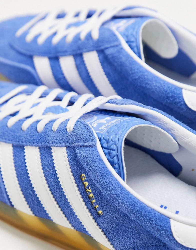 Adidas adidas Originals Gazelle Indoor gum sole trainers in light blue 4