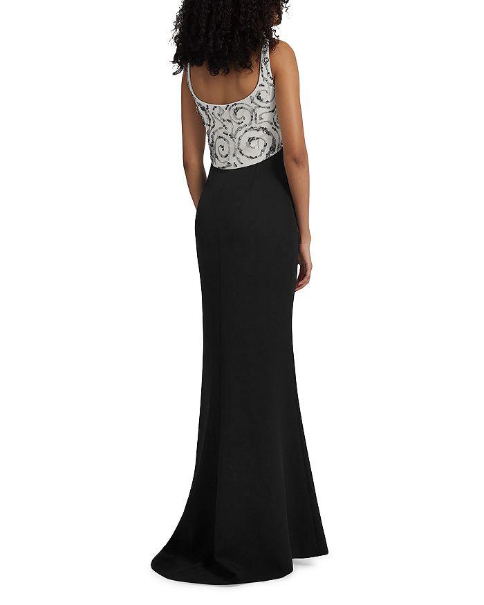 Safiyaa Ezda Sleeveless Sequin Gown