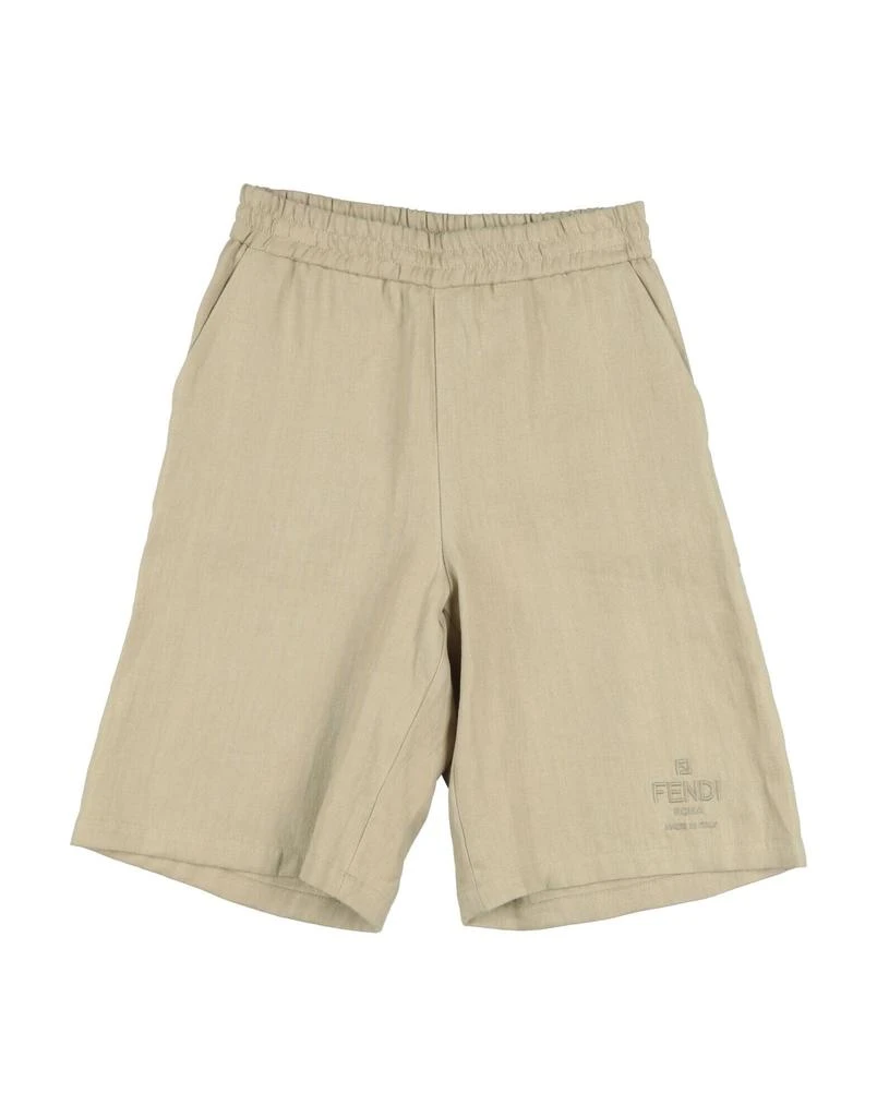 Fendi Shorts 
Bermuda