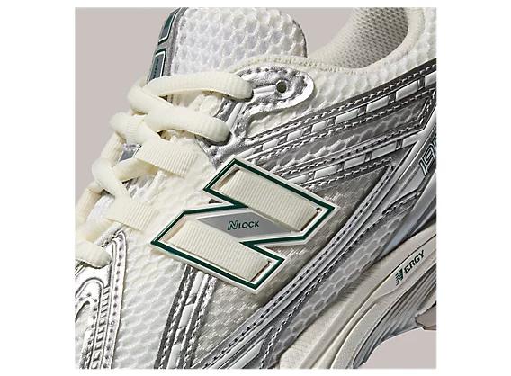 New Balance 1906R