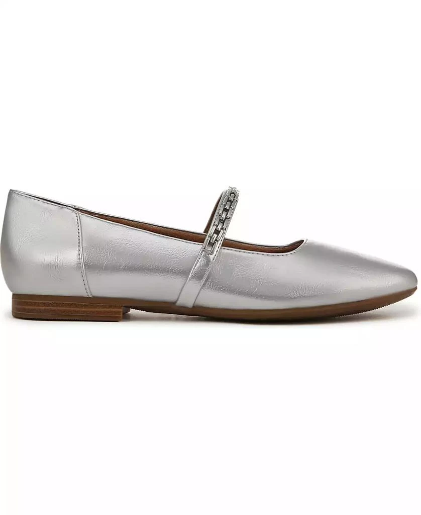 Naturalizer Women
s Kelly-Chain Square Toe Mary Jane Flats 2
