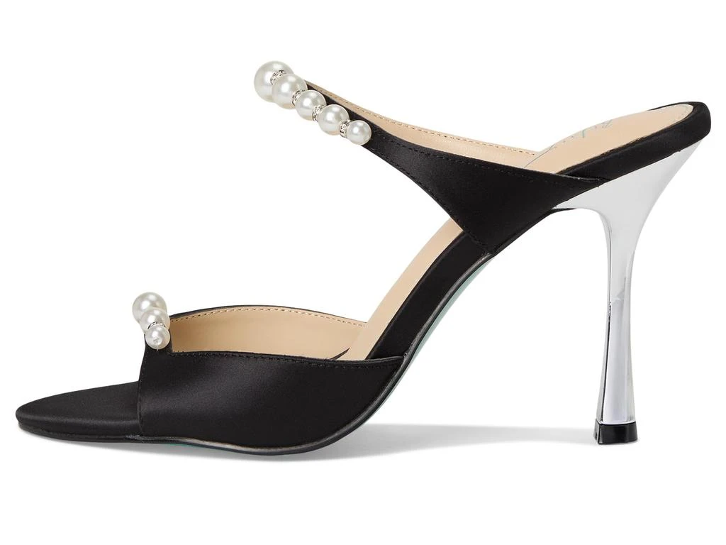 Betsey Johnson Lacy 4