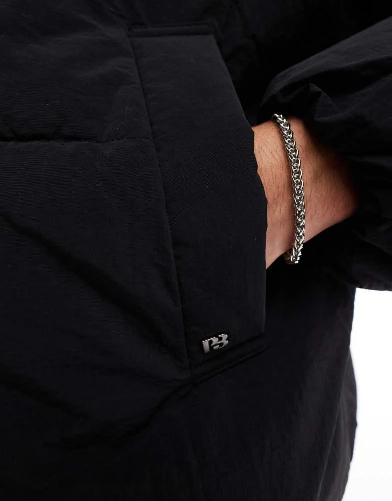 Pull&Bear Pull&Bear puffer jacket in black 3