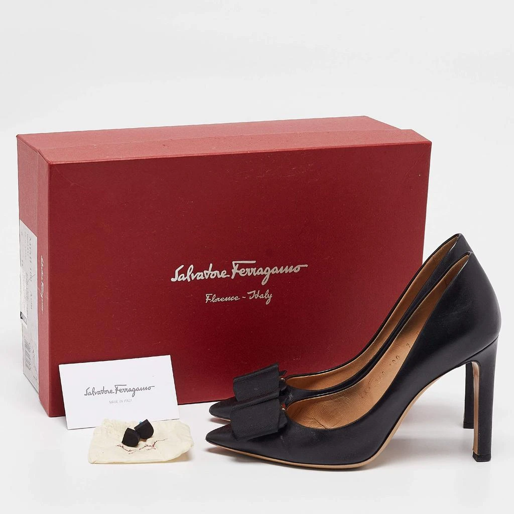 Salvatore Ferragamo Salvatore Ferragamo Black Leather Mimi  Pumps Size 37.5 9