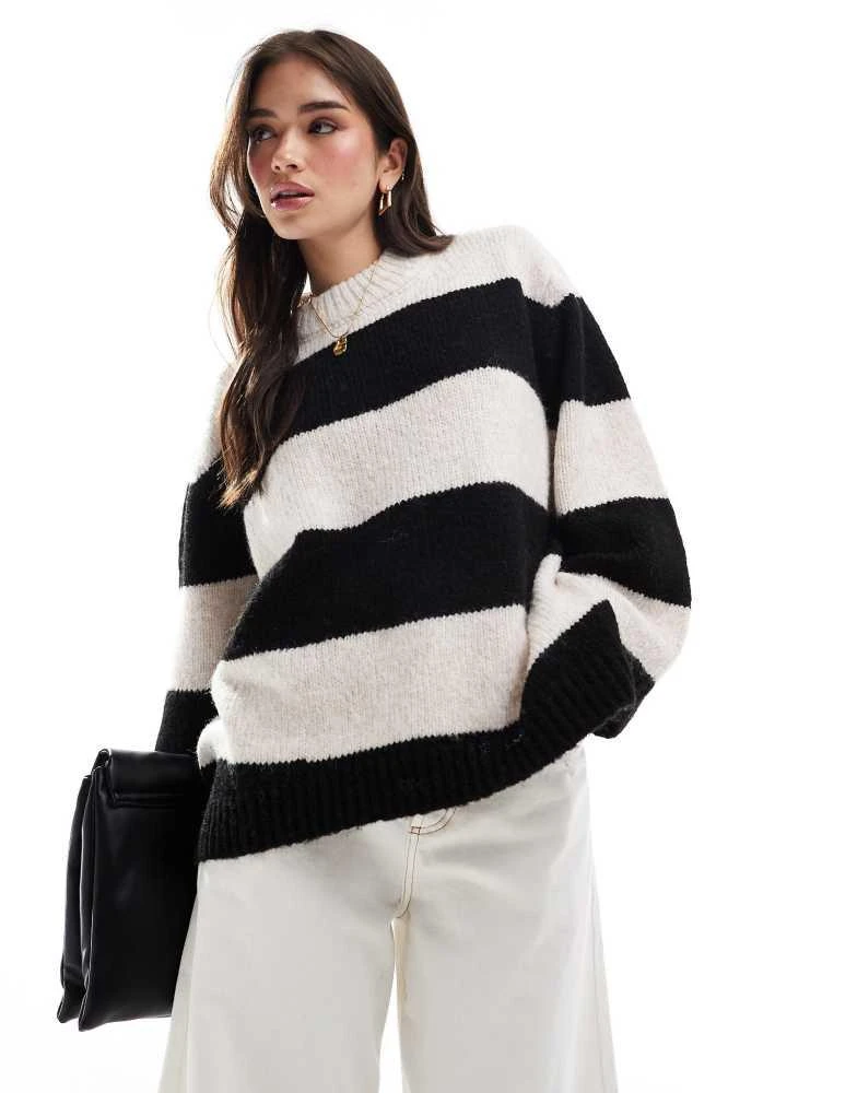 ASOS ASOS DESIGN oversized crew neck jumper in stripe 4