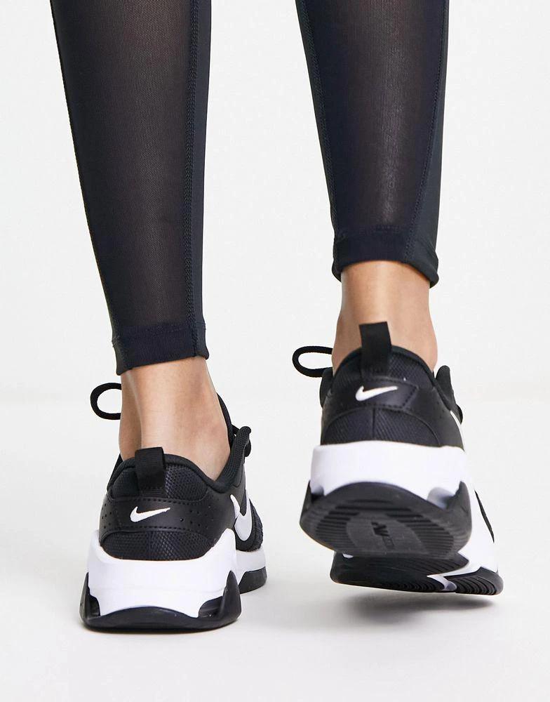 NIKE Nike Training Zoom Bella 6 trainers in black 2