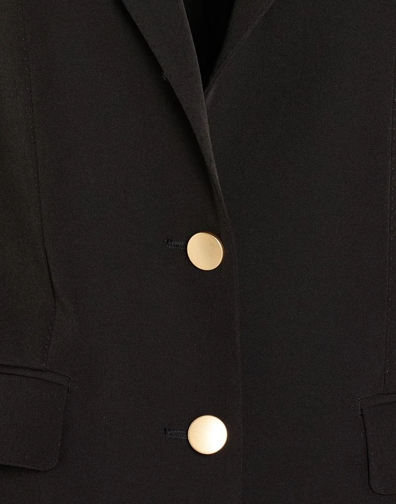 TAGLIATORE 02-05 Suits 
Sets 4