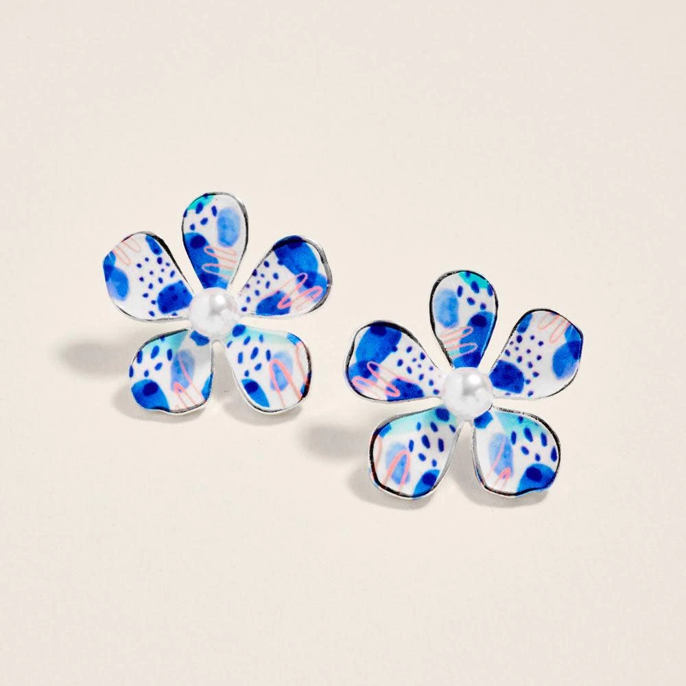 FASHNZFAB Floral Petal Pearl Center Earrings