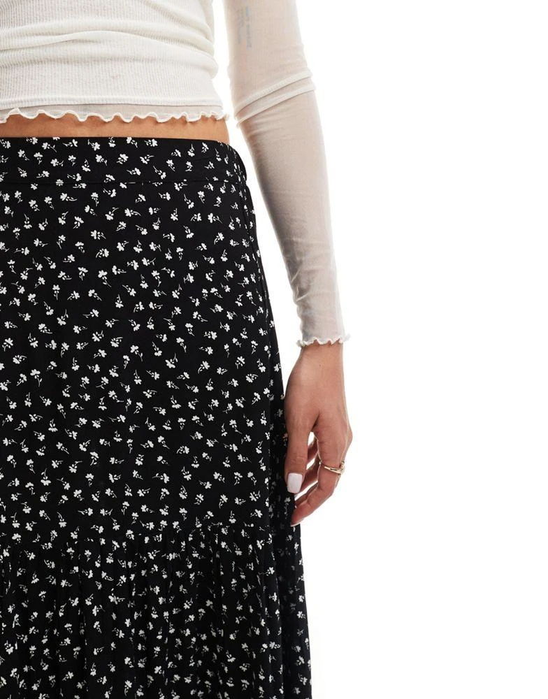 Monki Monki tiered maxi skirt in black meadow floral 4