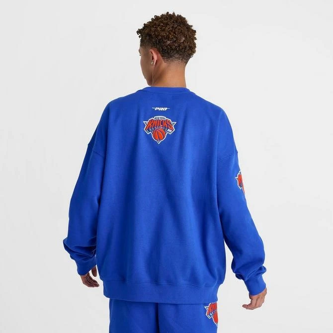 Pro Standard Men's Pro Standard New York Knicks NBA Turn It Up Fleece Crewneck Sweatshirt 4