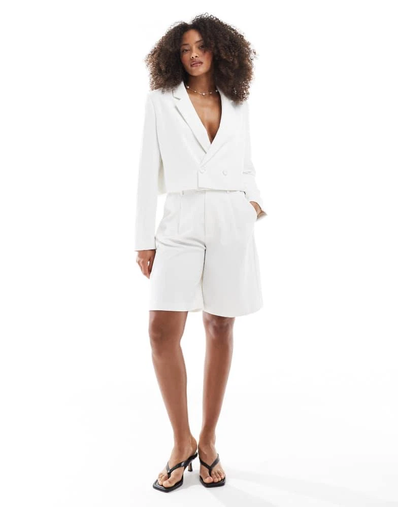 Stradivarius Stradivarius co ord crinkle cropped blazer in white 2