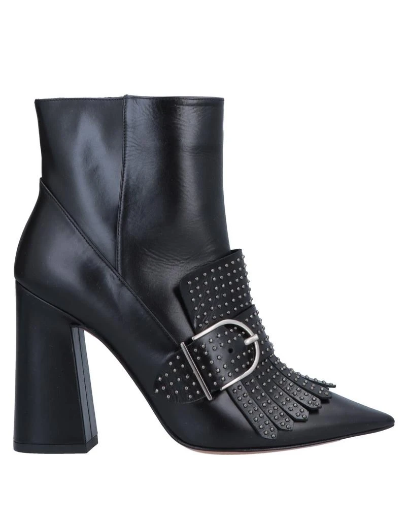 PURA LÓPEZ Ankle boot 1