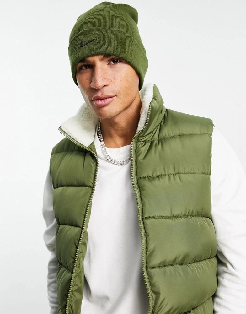 NIKE Nike Metallic Swoosh beanie in khaki 1