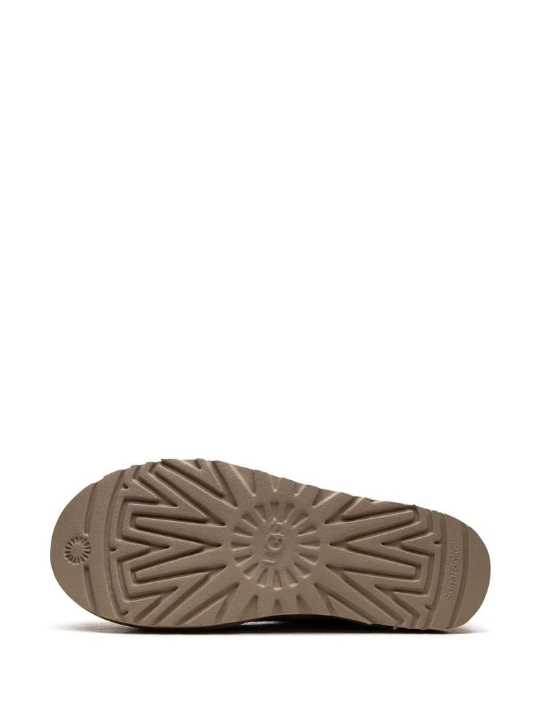 UGG Women's Boots 2