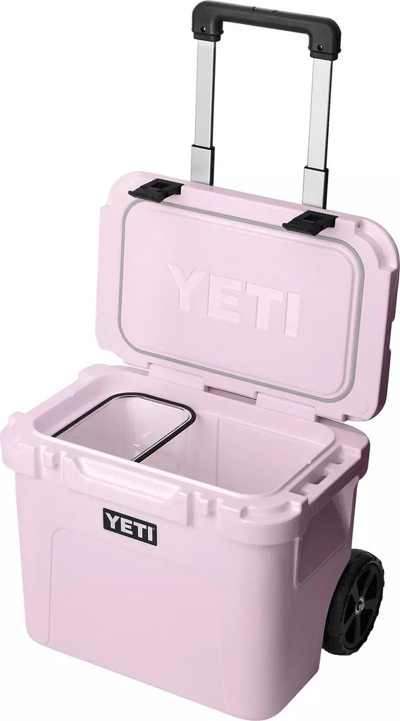 YETI YETI Roadie 32 Wheeled Cooler
