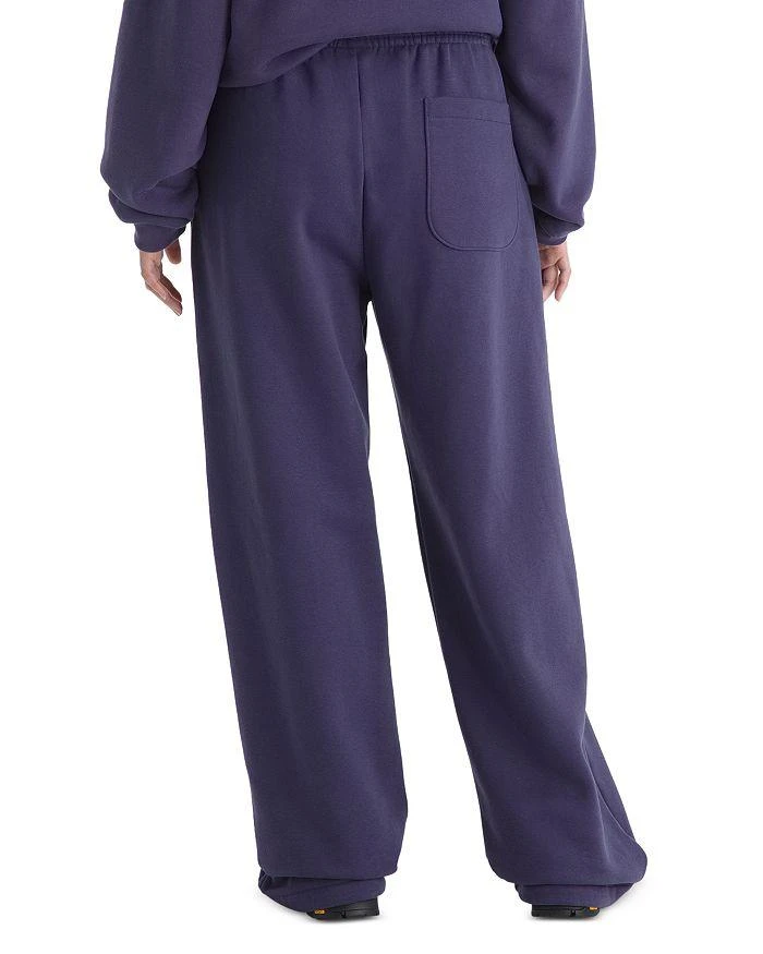 The North Face TNF™ Red Box Relaxed Sweatpants 3