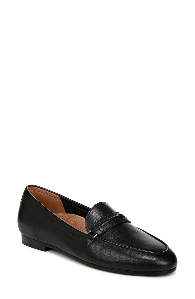 VIONIC Newport Loafer 1