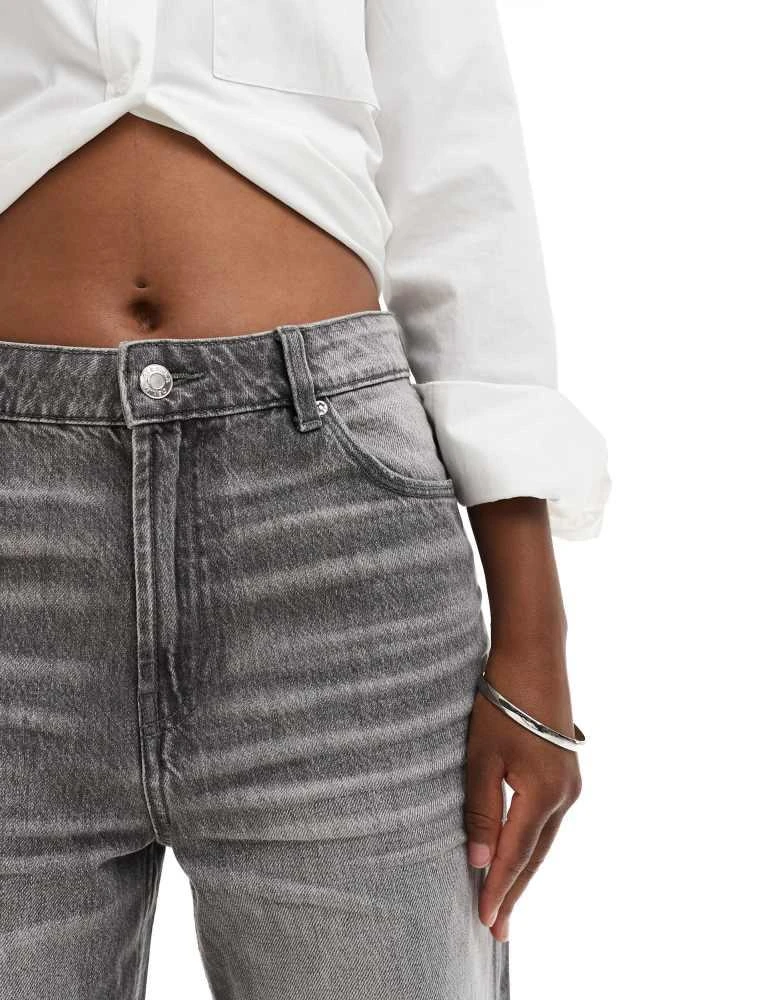 Bershka Bershka high waisted baggy wide leg jeans in dark wash grey 4