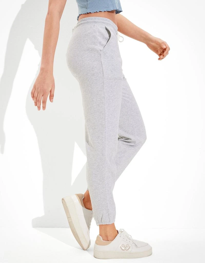 American Eagle Outfitters AE Low-Rise Fleece Boyfriend Jogger 3