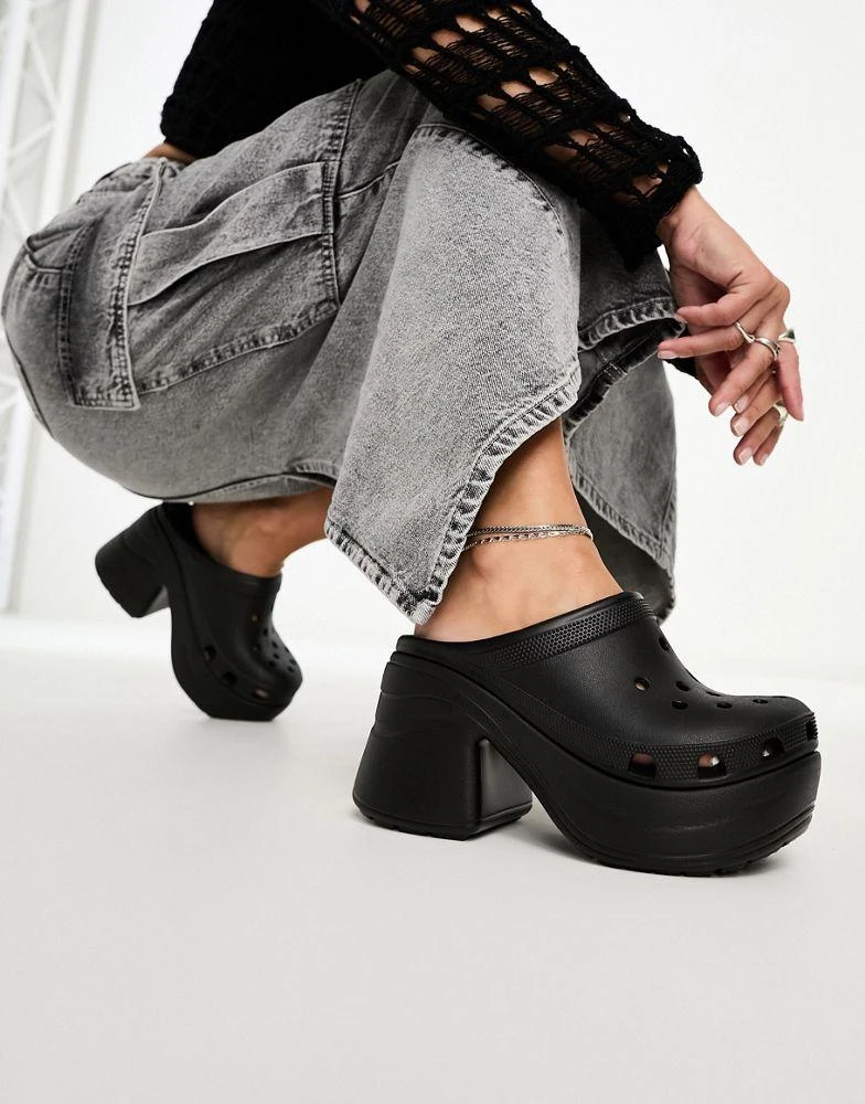 Crocs Crocs Siren clogs in black 1