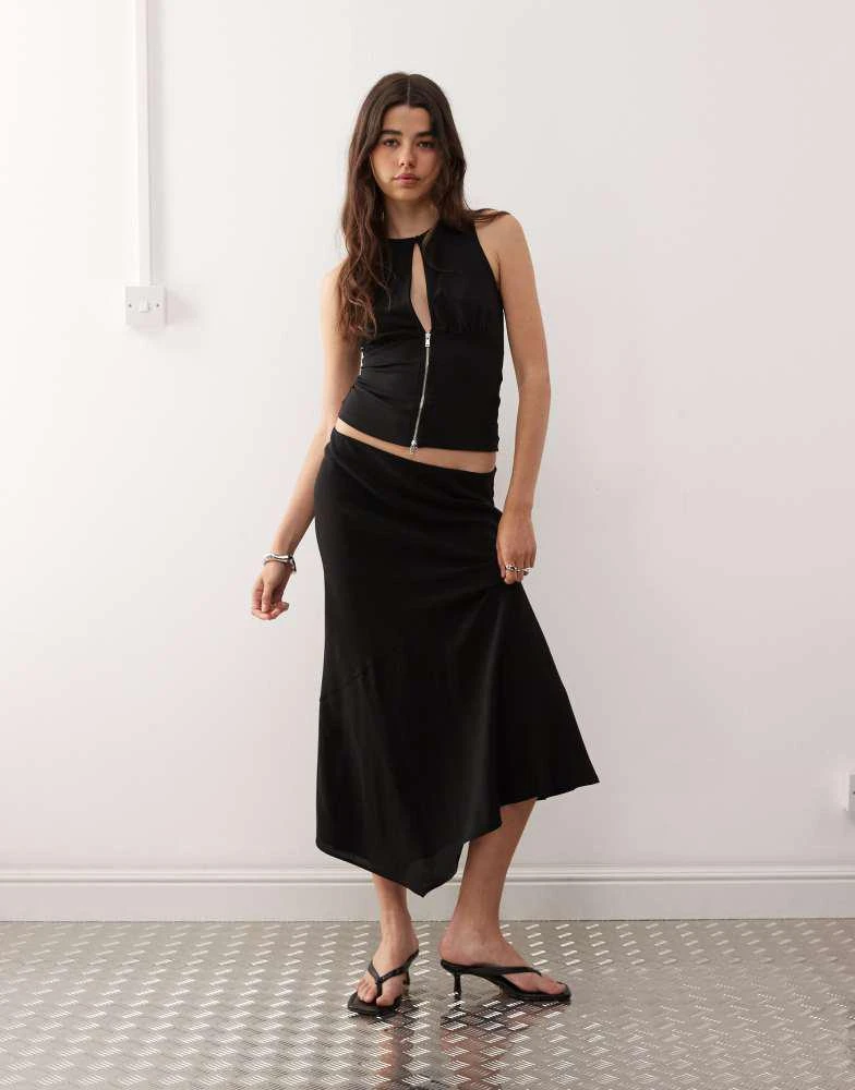 Weekday Weekday slim sleeveless top with keyhole cut-out in black 2