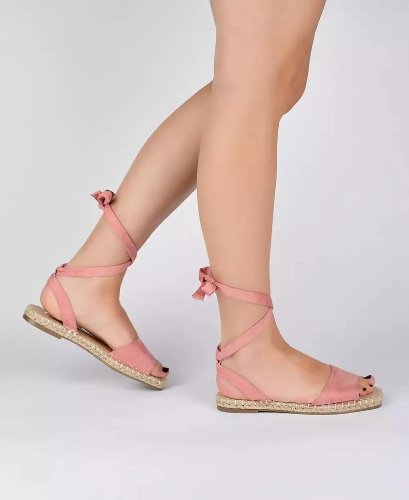 Journee Collection Women's Emelie Wide Width Espadrille Sandals 6