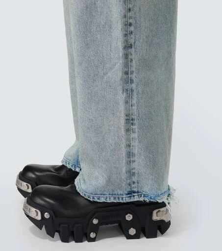 Balenciaga Distressed wide-leg jeans 5