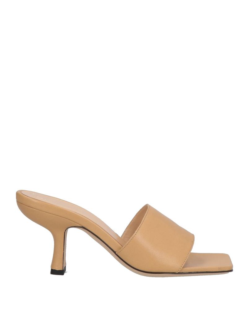 by FAR Sandals