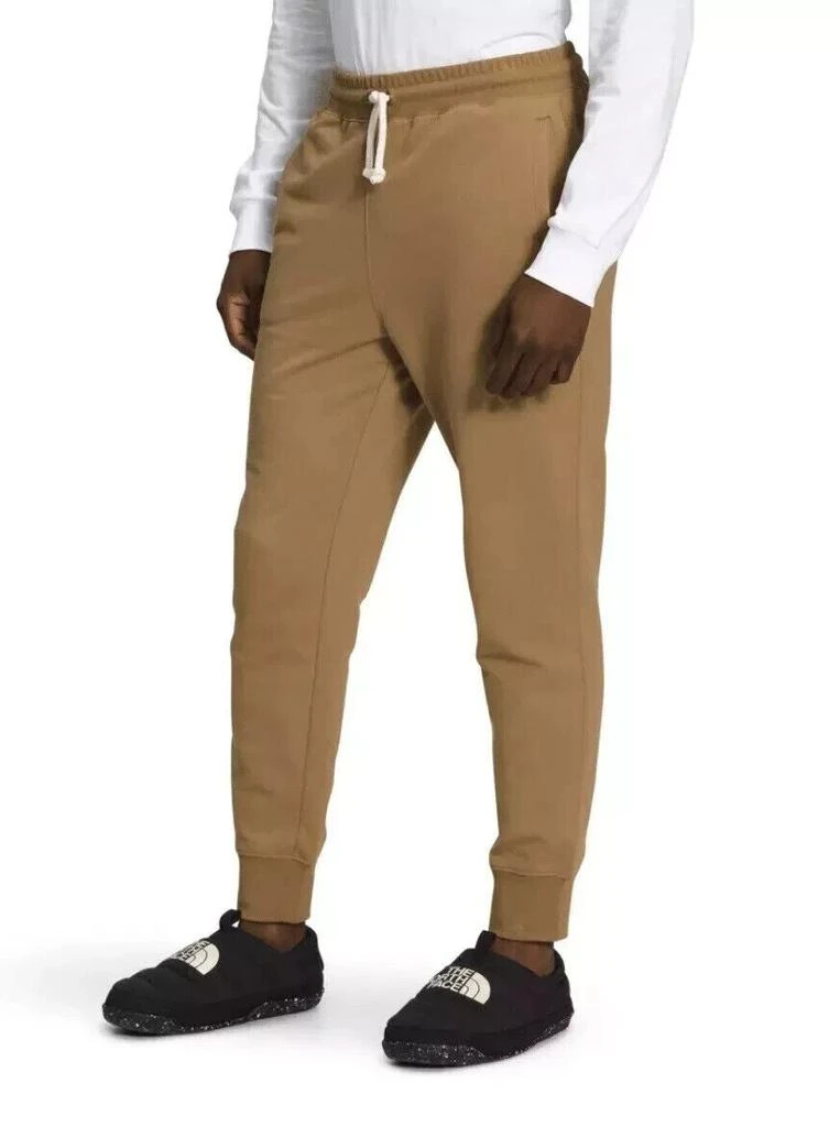 The North Face Men
s  Heritage NF0A7WXI731 Jogger Medium Brown Logo Patch APP1402 3