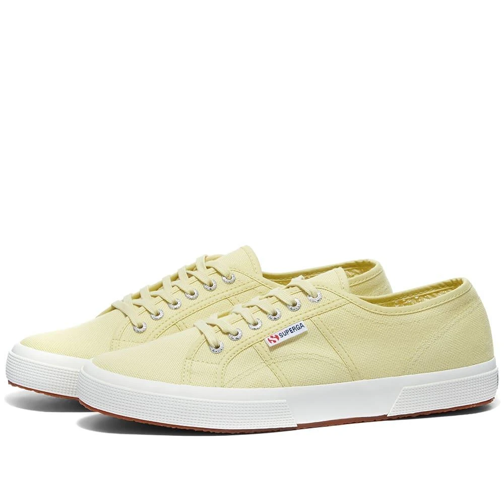 Superga 2750 Cotu Classic Superga Gold Outfit Superga 2750 Cotu