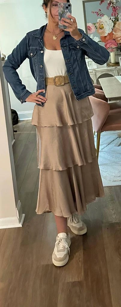 En Creme En Creme - Belted Satin Tiered Midi Skirt 5