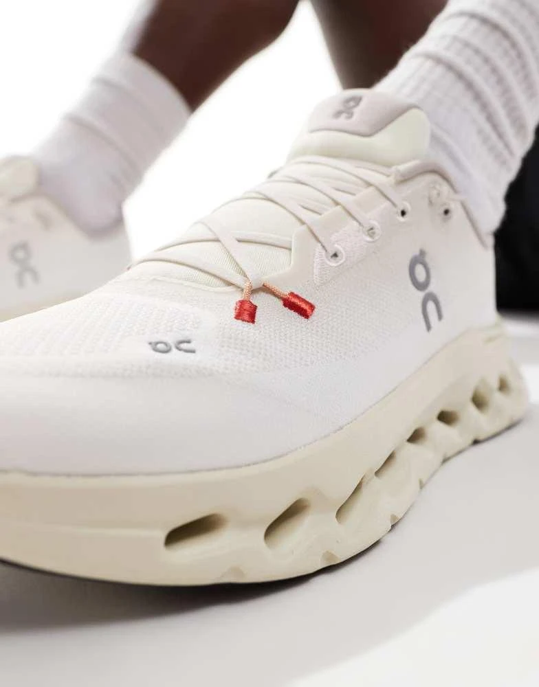 On ON Cloudtilt all day trainers in beige and cream 4