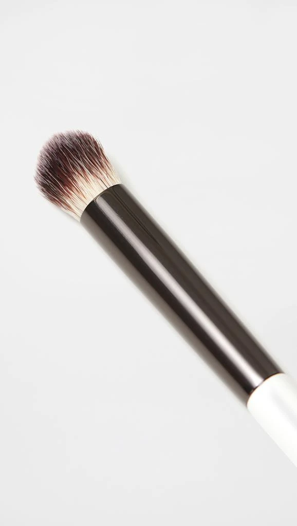 REN Everything Eye Brush 2