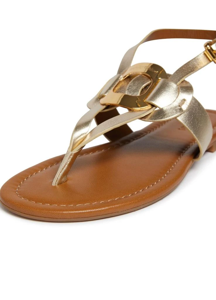 See by Chloé Chany slides 6
