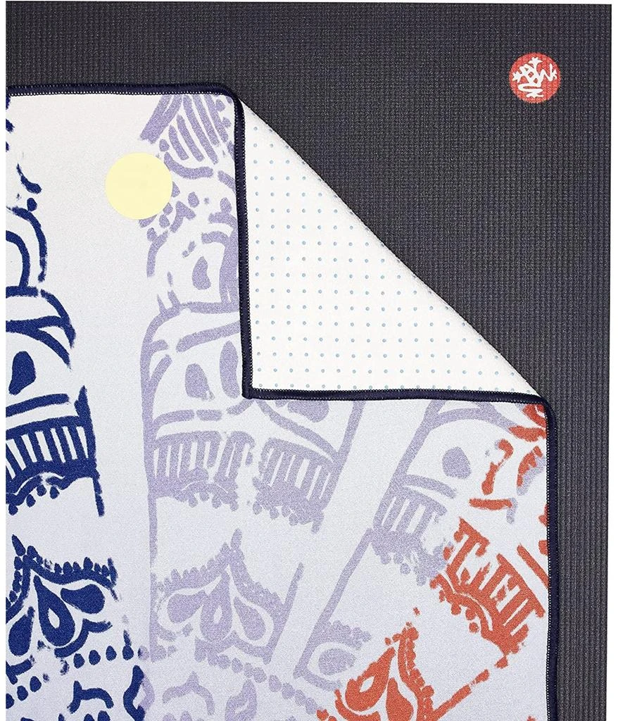 Manduka Yogitoes Skidless Towels 2