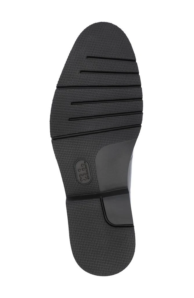 Thomas & Vine Morey Perforated Detailing Oxford 5