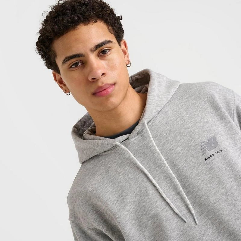 New Balance Men
s New Balance Linear Graphic Fleece Hoodie 5
