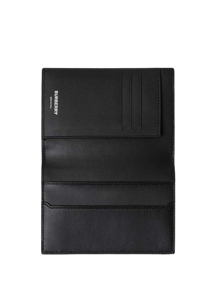 Burberry Check passport holder 2