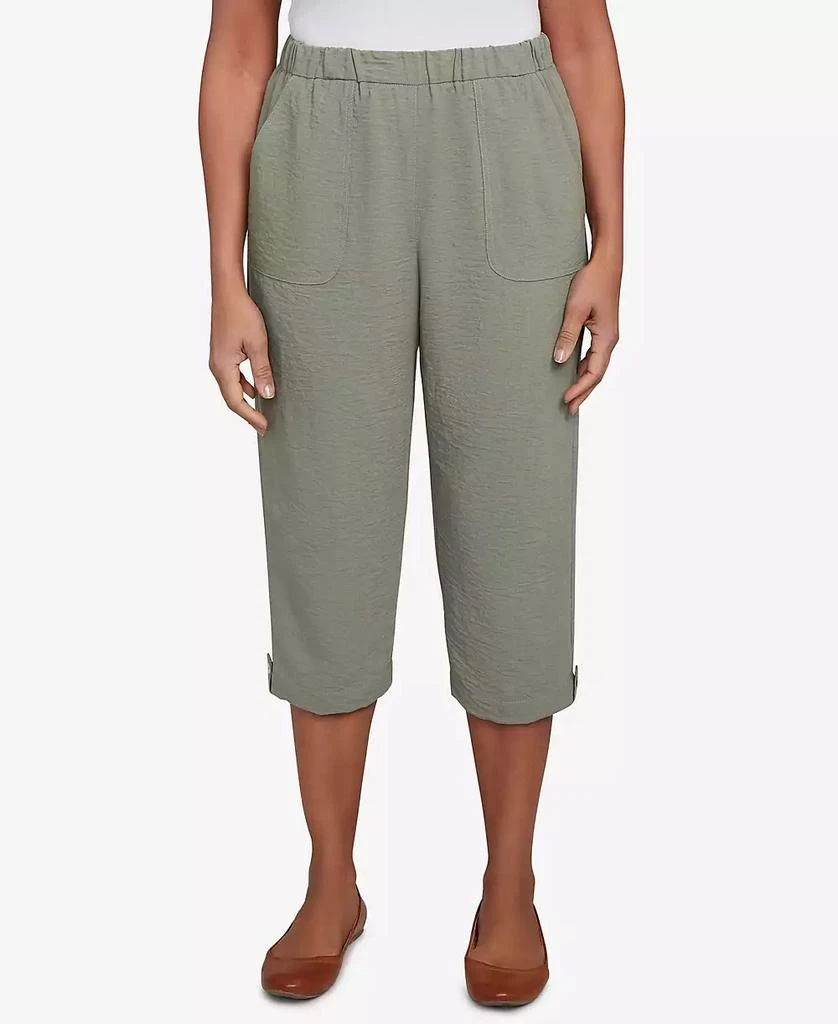Alfred Dunner Women
s Copper Canyon Button Tab Patch Pocket Capri Pants 1
