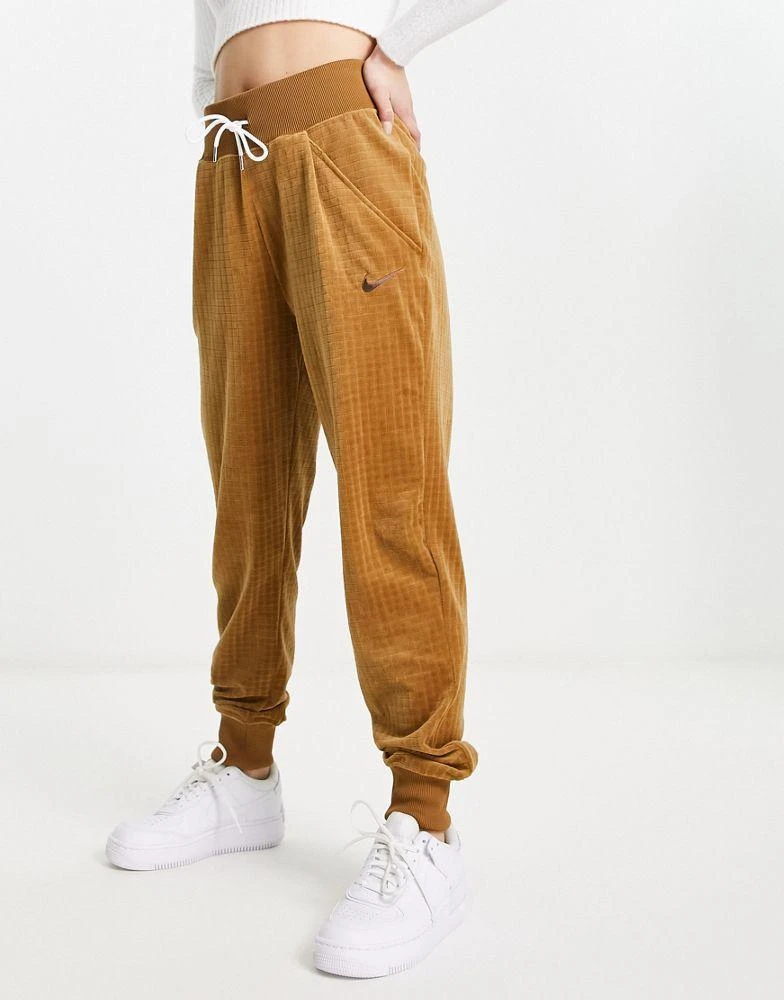NIKE Nike Velour joggers in ale brown 1