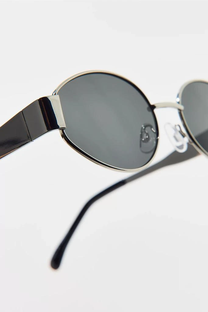 Urban Outfitters Agent Slim Oval Sunglasses 1