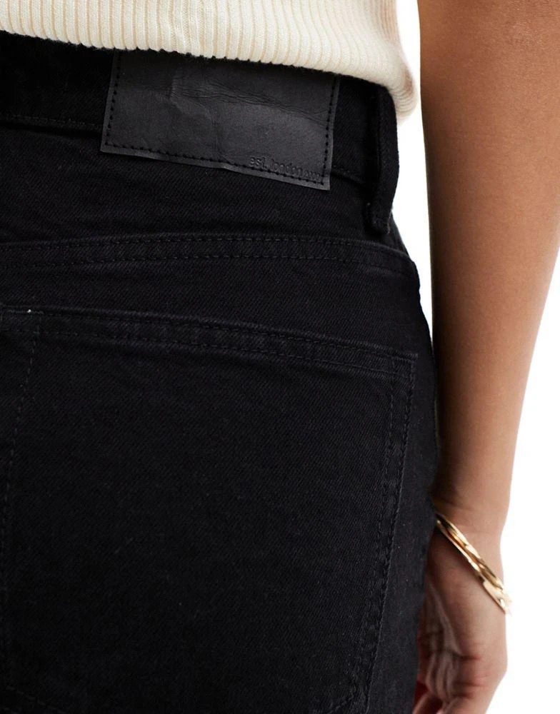 ASOS ASOS DESIGN cropped comfort stretch straight leg jean in clean black 4