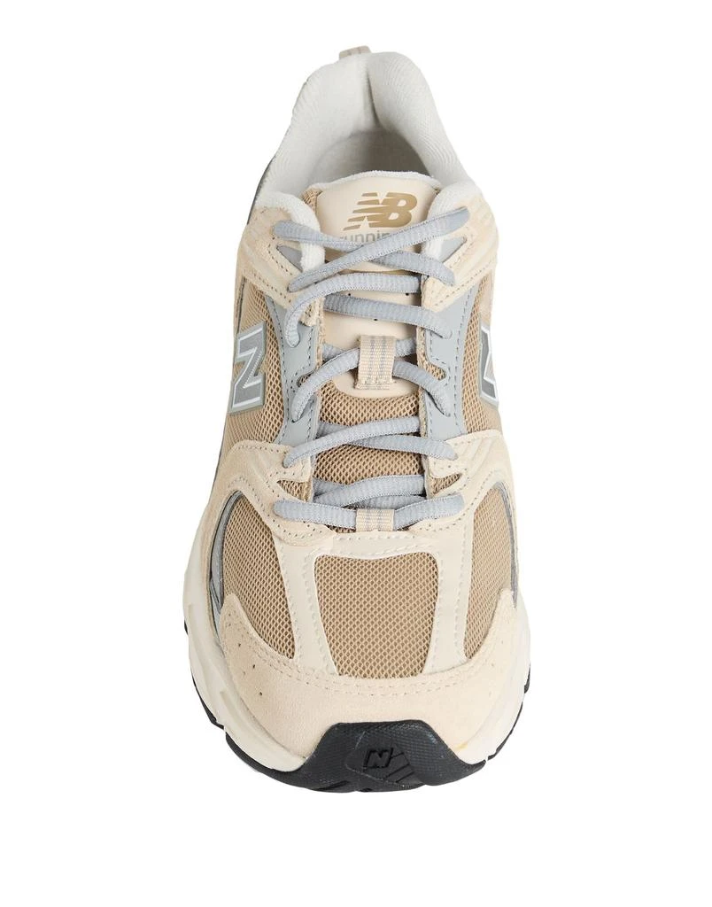 New Balance Sneakers 4