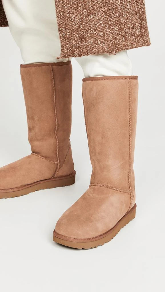 UGG W Classic Tall II Boots 2