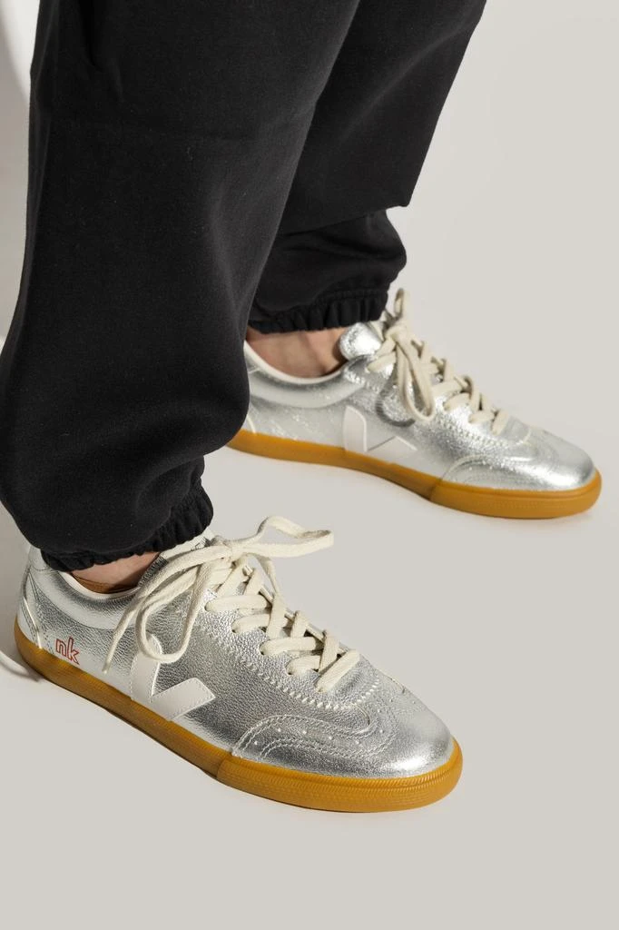 Veja Sports shoes 2