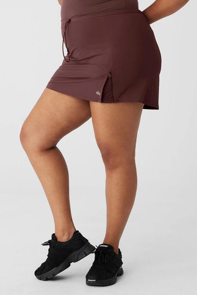 Alo Yoga In The Lead Skirt - Cherry Cola 7